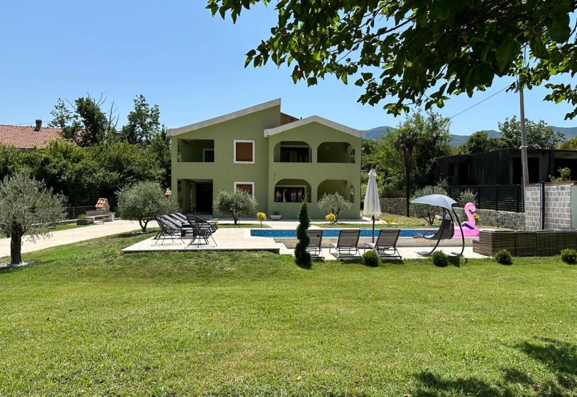 Green House Virpazar Luaran gambar